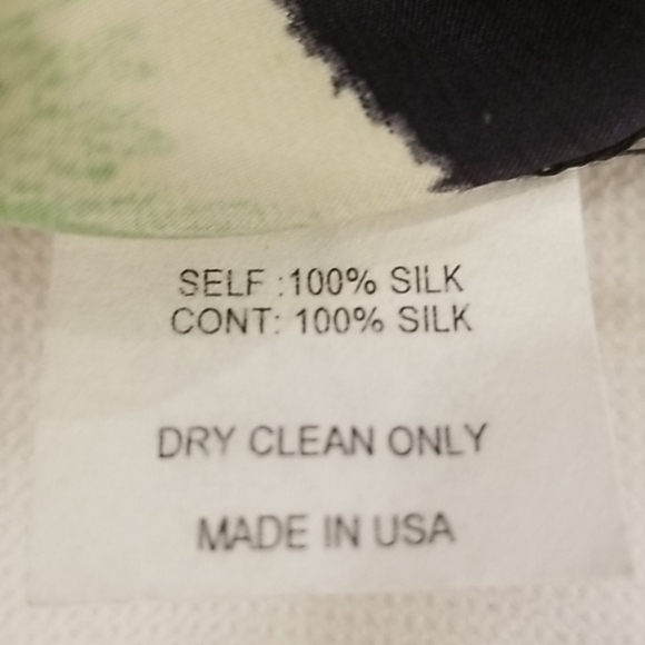 100%silk kimono dress - Picture 7 of 7